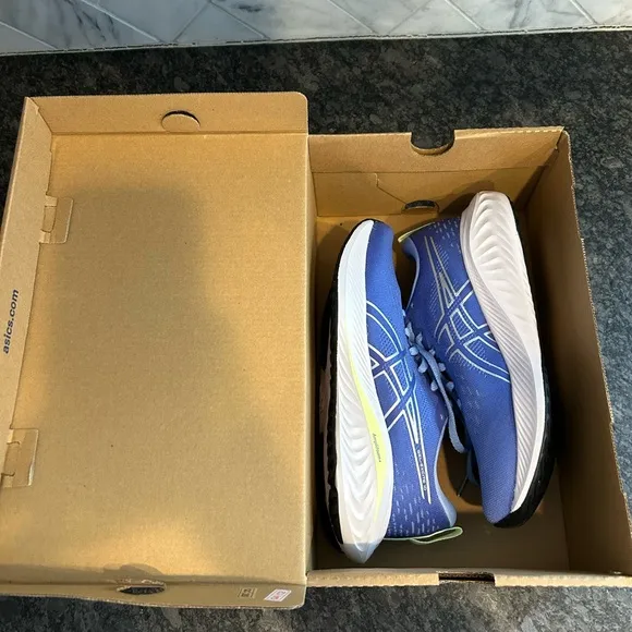 NEW ASICS Gel Excite 10 Sneakers Women’s Size 6 Sapphire Blue Pure Silver Shoes