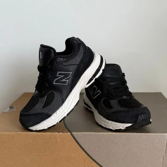 New Balance 2002 R Black/Grey Toddler Sneakers - SZ 8 C