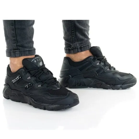 New Balance Black Synthetic Chains Mesh Running Shoes Women's 8.5