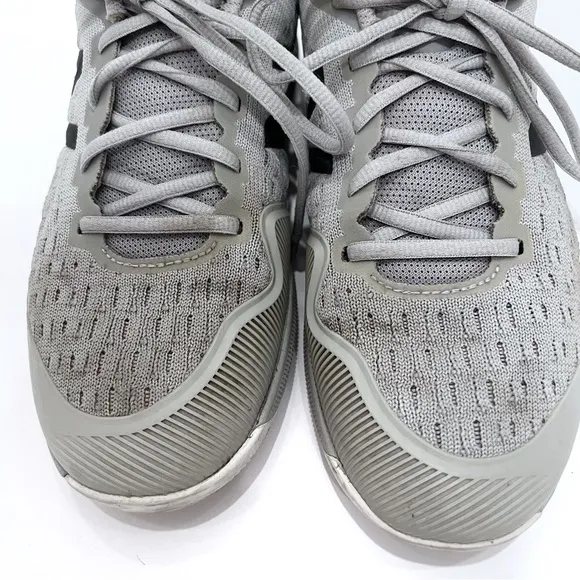 NEW Balance Men’s 996v4 Tennis Shoes Size 8
