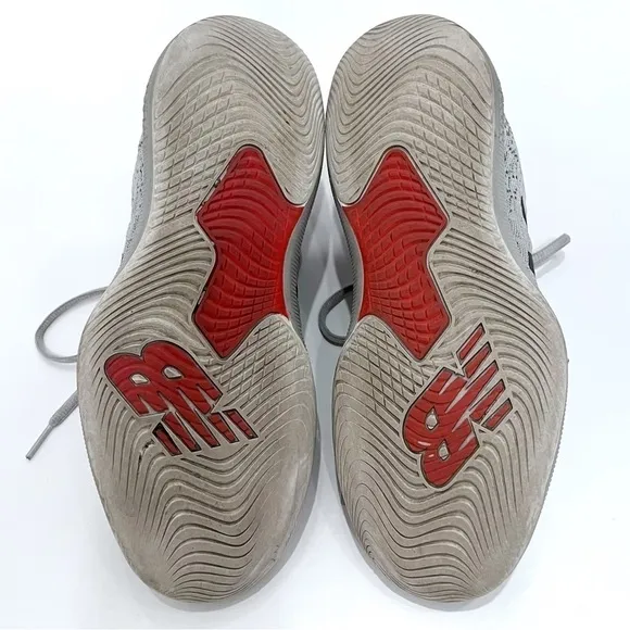 NEW Balance Men’s 996v4 Tennis Shoes Size 8