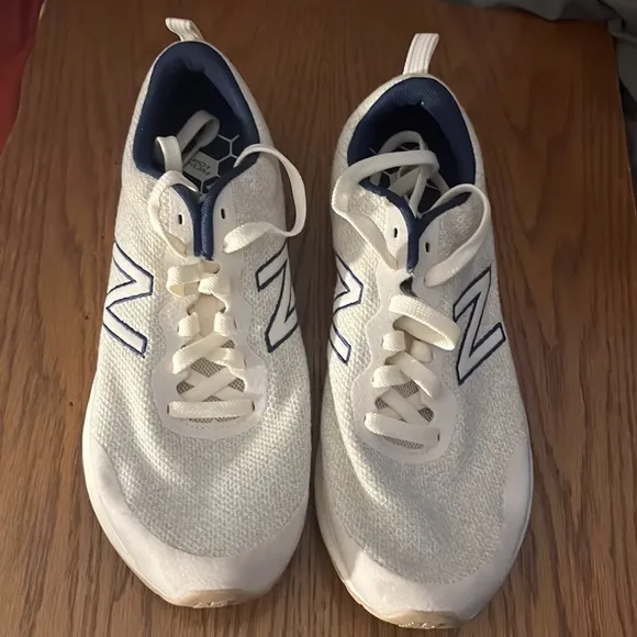 New Balance Mens Arishi v3 Fresh Foam Gray Dark Blue Running Shoe Size 8.5