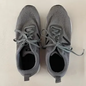 New Balance Men's Fresh Foam Arishi V3 Running Shoe - Size 9.5.