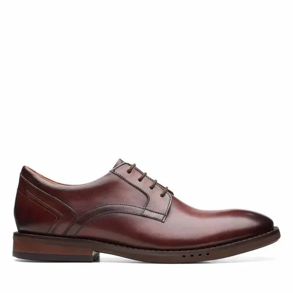 NEW CLARKS men's un hugh lace shoes in brown tumbled nubuck