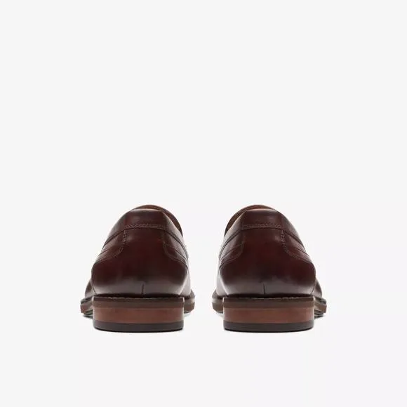 NEW CLARKS men's un hugh step shoes in brown