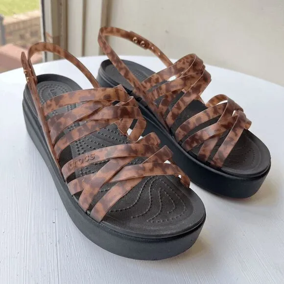 NEW! Crocs Brooklyn Tortoise Strappy Low Sandals SZ 9 Mocha / Black
