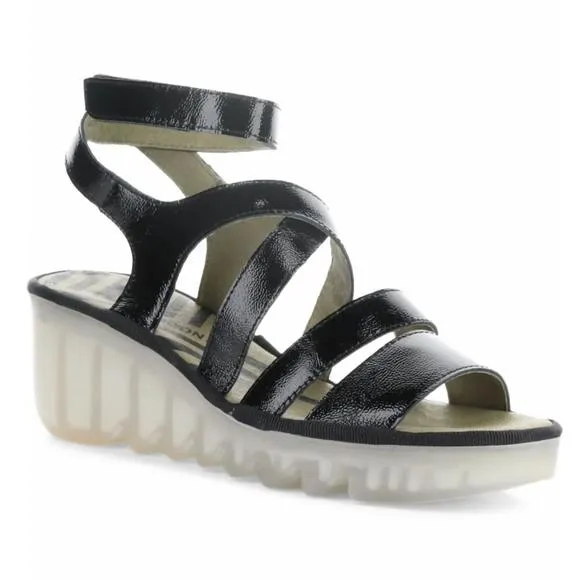 NEW FLY LONDON women's bafy heels in black