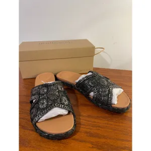 NEW Gentle Souls Kenneth‎ Cole Tristan Woven Slides Pewter Comfort Sandals 11