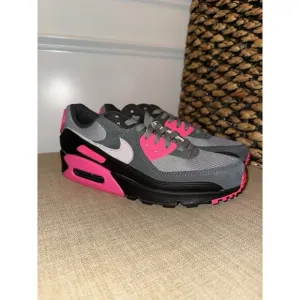 New Mens Nike Air Max 90 Wolf Grey Hyper Pink Black Size 9 DM0029-010