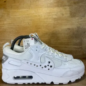 NEW Nike Air Max 90 SPARKLE Futura Studded Swoosh Womens Sz 7.5 Shoes Sneakers