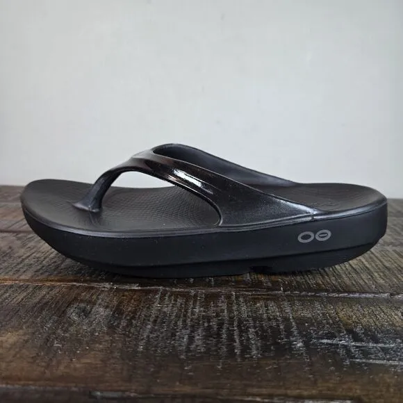 NEW Oofos Oolala Womens Size 6 Recovery Slip-On Comfort Flip Flops Sandals Black