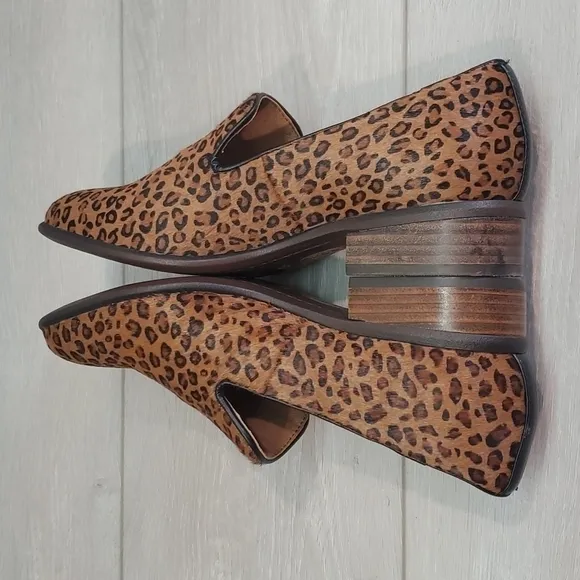 NEW Sofft Womens Animal Print Comfort Loafer Slip on shoes sz 6M