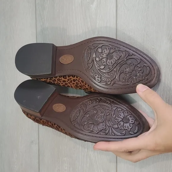 NEW Sofft Womens Animal Print Comfort Loafer Slip on shoes sz 6M