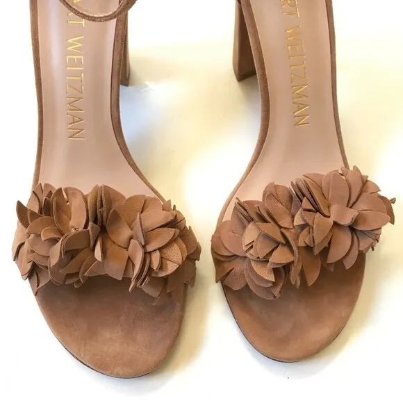 NEW Stuart Weitzman Nearly Nude Floral Sandals Womens 7 Beige Suede Open Toe NIB