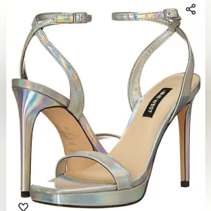 New w/o Box Nine West Zadie Square Toe Iridescent Ankle-Strap Dress Sandal