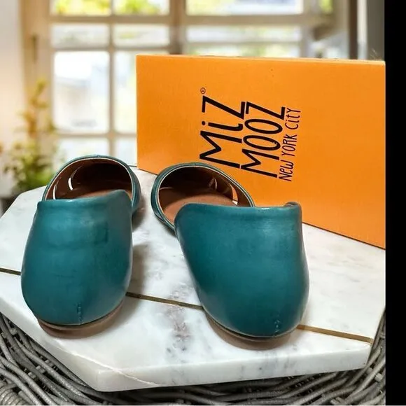 NEW MIZ MOOZ Leather Jade Flats Womens Size 39