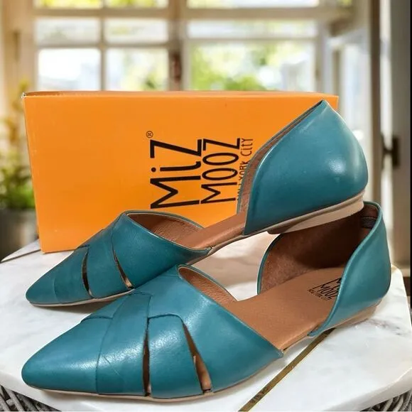 NEW MIZ MOOZ Leather Jade Flats Womens Size 39