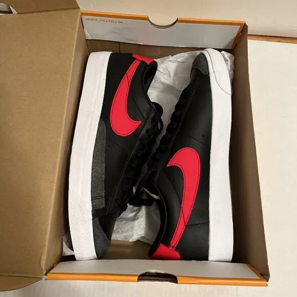 NIB Nike Blazer Low '77 Vintage Shoes Men's 11.5 Black University Red DA6364-002