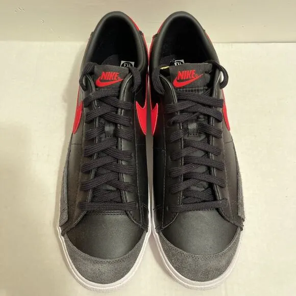NIB Nike Blazer Low '77 Vintage Shoes Men's 11.5 Black University Red DA6364-002