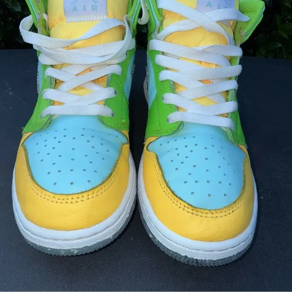 Nike Air Jordan 1 Mid 'Recycled Grind' Size 5Y Blue/Green/Yellow