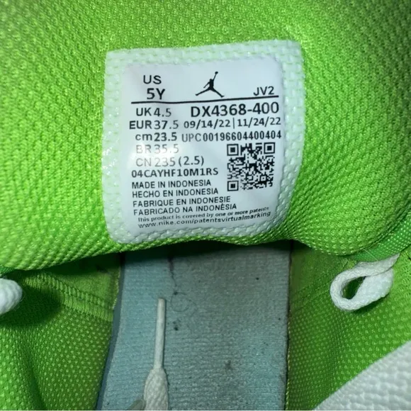 Nike Air Jordan 1 Mid 'Recycled Grind' Size 5Y Blue/Green/Yellow
