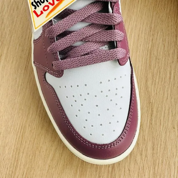 🤩Nike Air Jordan 1 Mid 'Sky J Mauve' Sz 7 Women's  Shoes White BQ6472-050 New