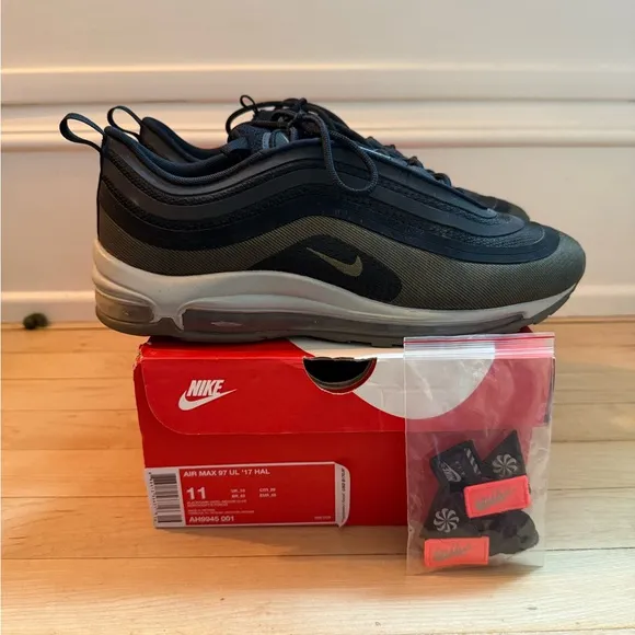 Nike Air Max 97 Men's Black and Green Shoes