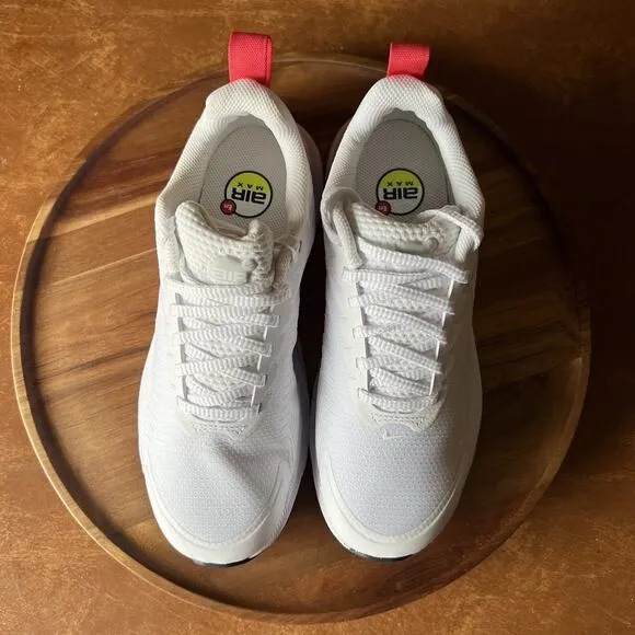 Nike Air Max Nuaxis White Aster Pink Shoes Sneakers Women's Size 6 HF1233-100