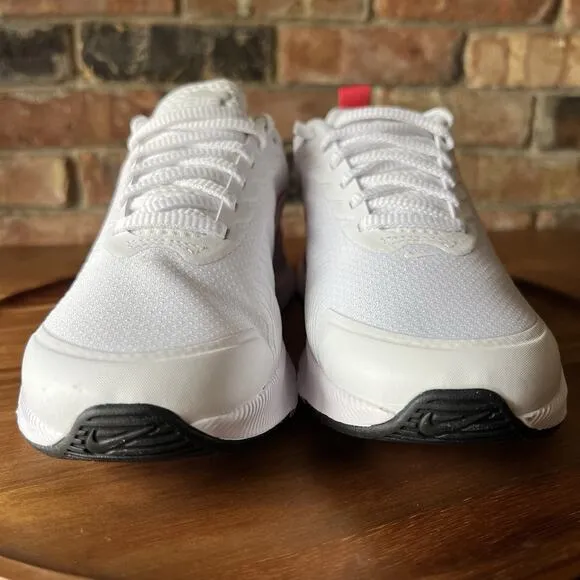 Nike Air Max Nuaxis White Aster Pink Shoes Sneakers Women's Size 6 HF1233-100
