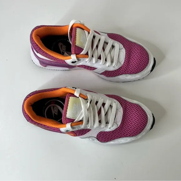 Nike AIR MAX SYSTMWomen – Cosmic Fuchsia/Multi-color-white Size 6