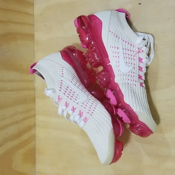 Nike Air VaporMax Flyknit 3 Phantom/White-Laser/Fuchsia-Pink Size 8