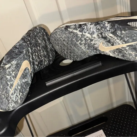 Nike Black and White Camo Metcom 4 - 10.5