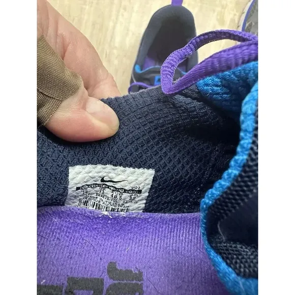 Nike Fingertrap Air Max Mens Size 14 Purple Swoosh Blue Training Shoes EUC