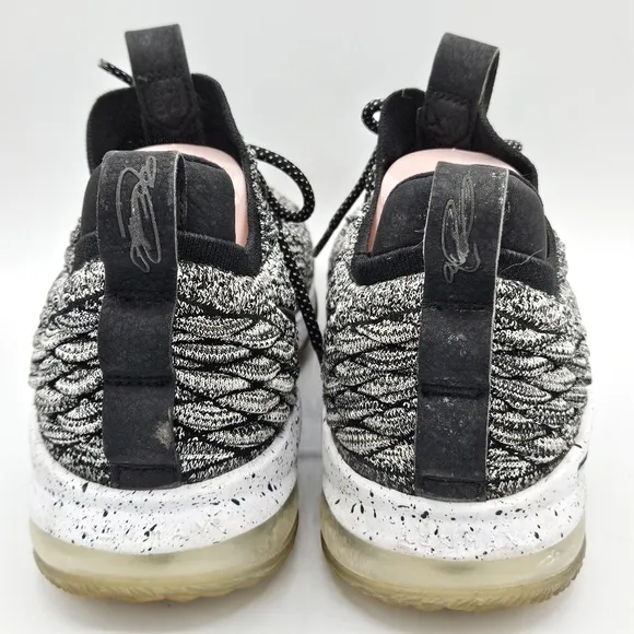 Nike Lebron 15 as gray size 9
