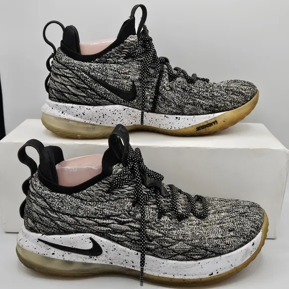 Nike Lebron 15 as gray size 9