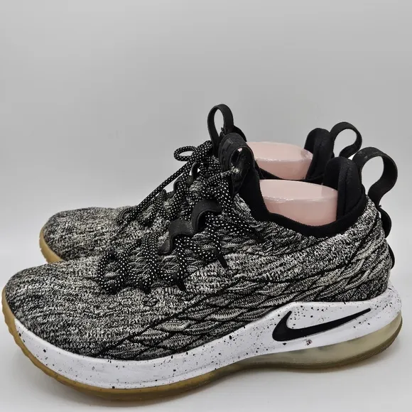 Nike Lebron 15 as gray size 9