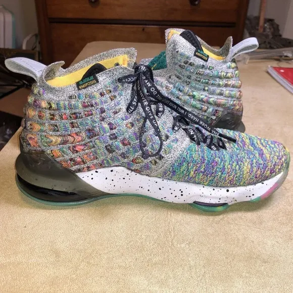 Nike LeBron James XVII 17 LJFF 'I Promise' Basketball Shoes CW2761-300 Sz 5.5Y