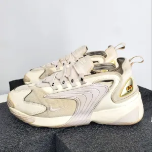 Nike Men Zoom 2K Sail White Running Fitness Sneakers AO0269-001 Size 9.5 Shoes