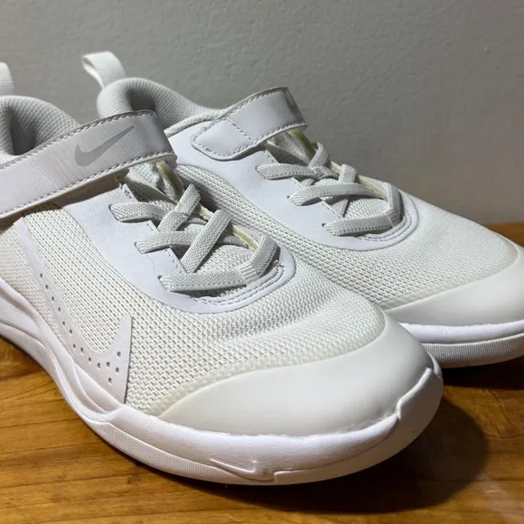 Nike Omni Multi Court Sneakers Running Shoes Youth Unisex Size 1 White P…