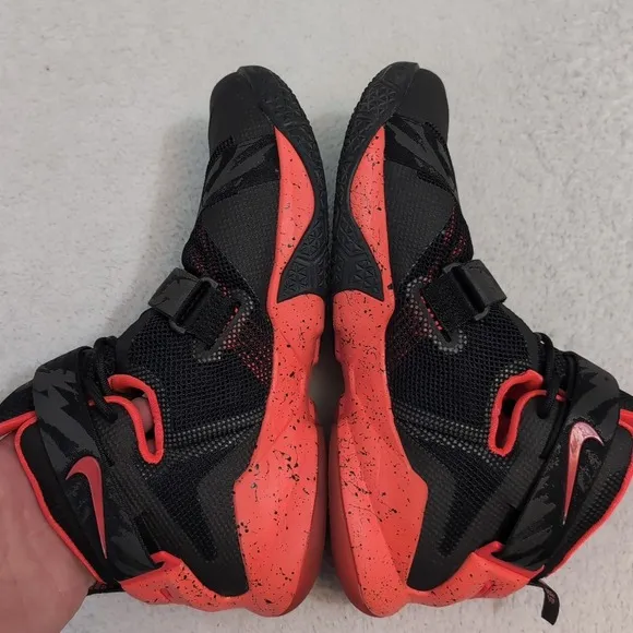 Nike Zoom Lebron James Soldier IX 9 --Black Orange Crimson Mens Size 10 749490
