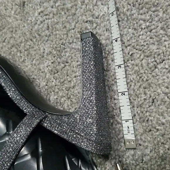 Nine West Grey Sparkling Heels Sandals 6M