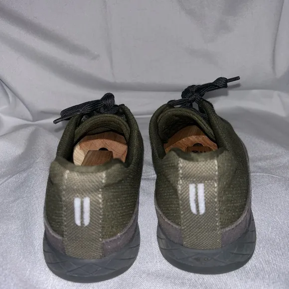 Nobull Unisex Military Green &amp; Gray Canvas Trainer Lace Workout Shoes  W 9 M 7.5