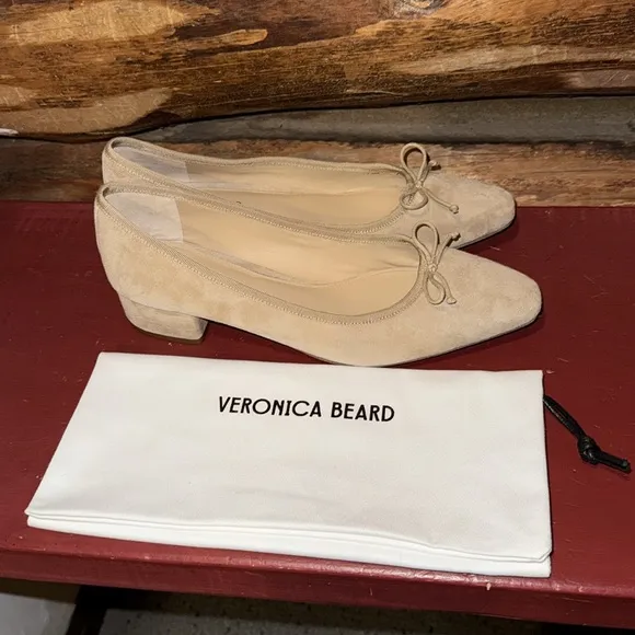😍NWB Veronica Beard Tan Suede 7.5M Women's Shoes With Dustbag