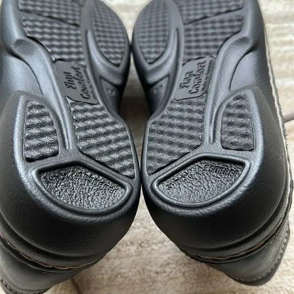 NWOB Finn Comfort Lexington, Black Plissee Leather Shoe Lace-Up Sz EU 37 US 6.5