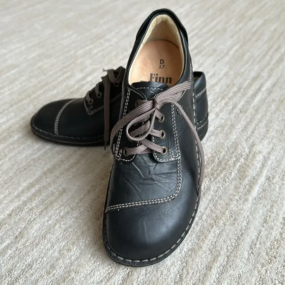NWOB Finn Comfort Lexington, Black Plissee Leather Shoe Lace-Up Sz EU 37 US 6.5