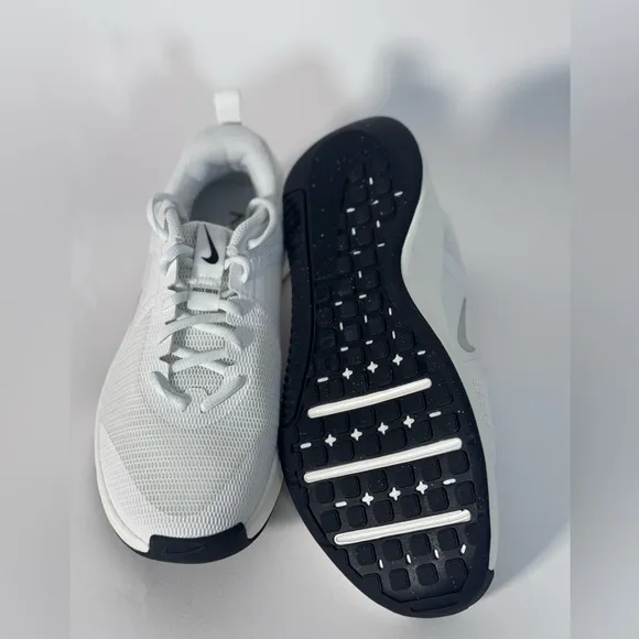 NWOB Nike MC Trainer 3 Men's Workout Shoes