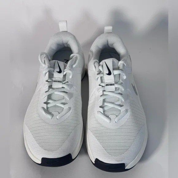 NWOB Nike MC Trainer 3 Men's Workout Shoes