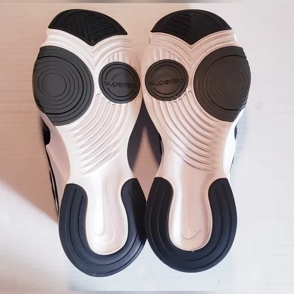 NWOT Nike superrep training shoes