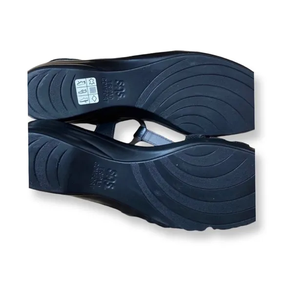 NWOT SAS CAPRI TRIPAD COMFORT SANDAL Snake black size 10 NARROW A7556794 BLK