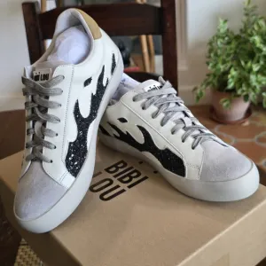 NWT Bibi Lou Leather Suede Flame Sneakers 37